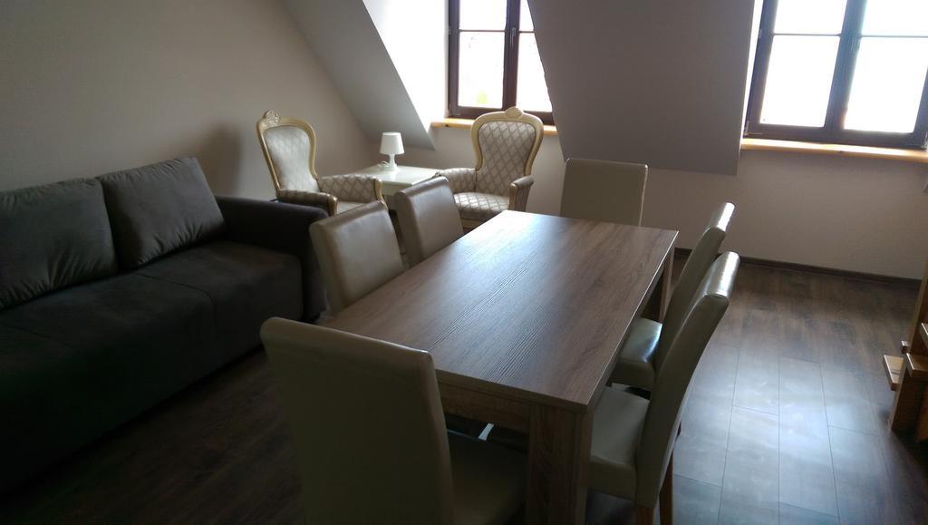 Mikolajki Apartamenty מראה חיצוני תמונה
